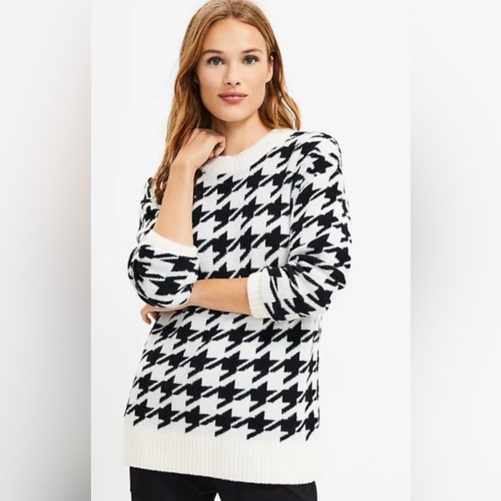 Loft Lou and grey houndstooth tunic sweater